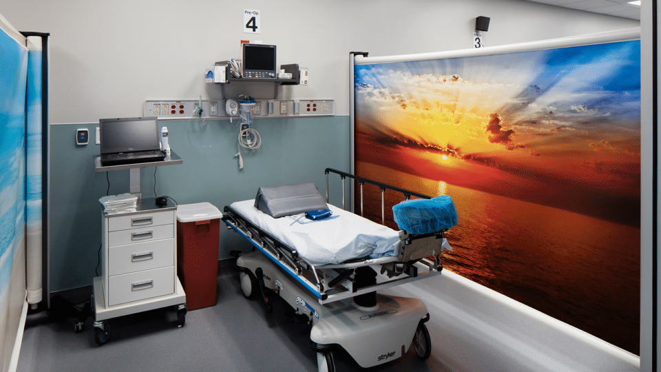 RS9-960×540 – Rolascreen in Hospital fighting Coronavirus